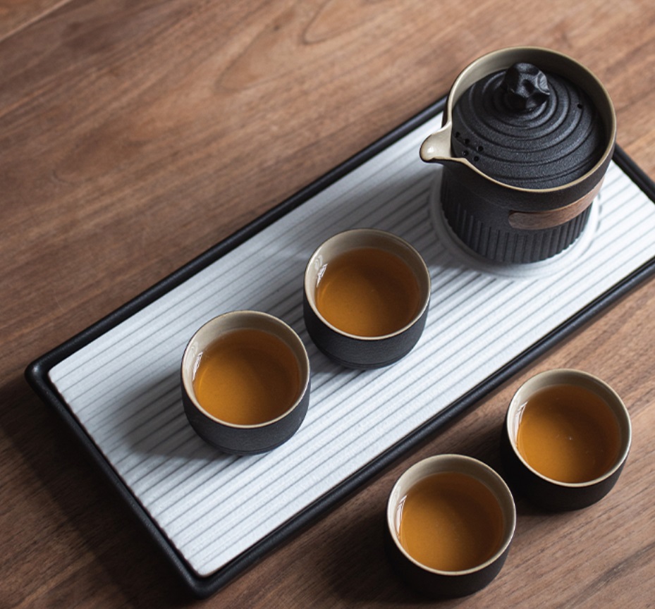 teaset-b3.jpg